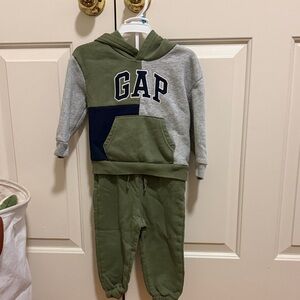 GAP Kids Olive and Gray Jogger Set